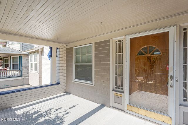 2639 Scottwood Avenue, Toledo, OH 43610