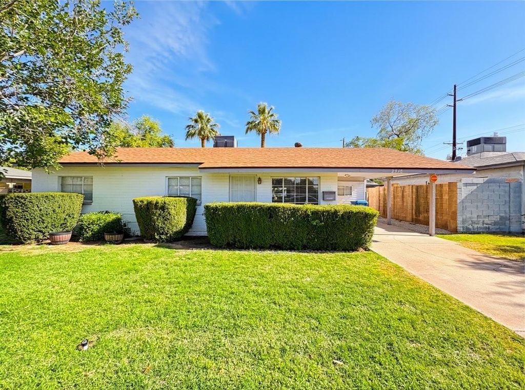 2538 E Coolidge Street, Phoenix, AZ 85016