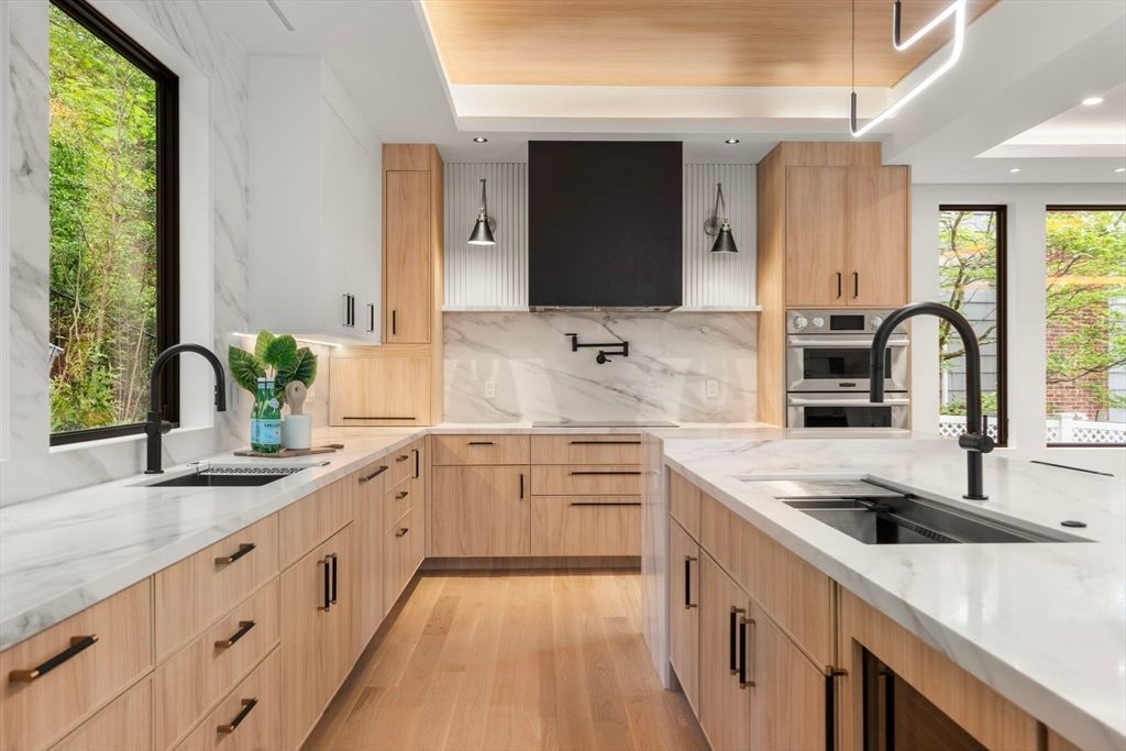 625 Boylston St, Newton, MA 02459