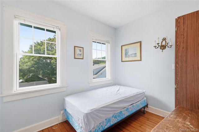 5 Woodland Place, White Plains, NY 10606