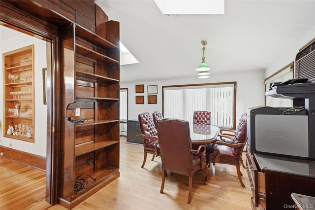 5 Woodland Place, White Plains, NY 10606