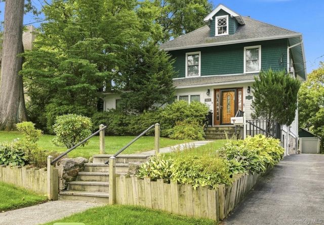 5 Woodland Place, White Plains, NY 10606