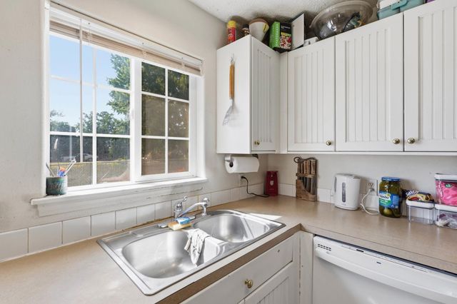 2809 N JOHNSON Ct, Spokane Valley, WA 99206