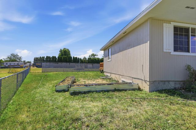 2809 N JOHNSON Ct, Spokane Valley, WA 99206
