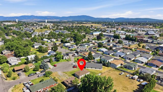 2809 N JOHNSON Ct, Spokane Valley, WA 99206