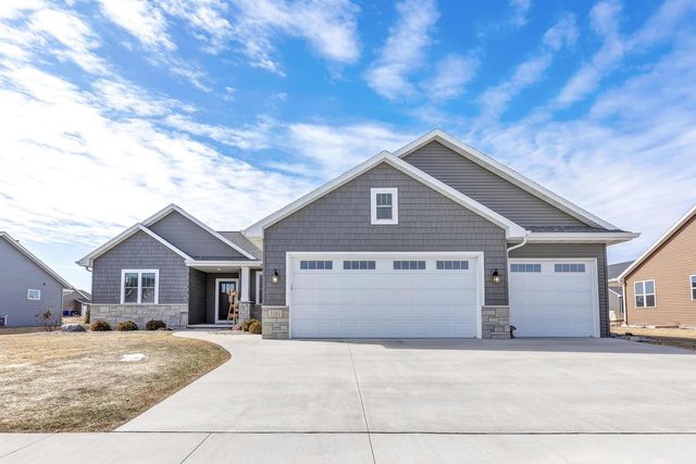 5593 N AMETHYST DRIVE, Appleton, WI 54913