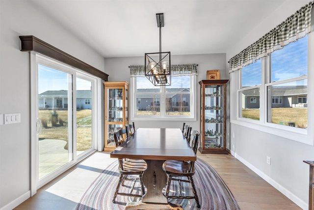 5593 N AMETHYST DRIVE, Appleton, WI 54913