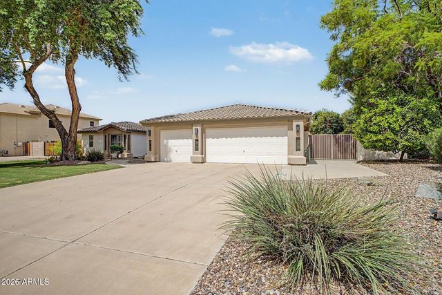 4206 E FOUNTAIN Street, Mesa, AZ 85205