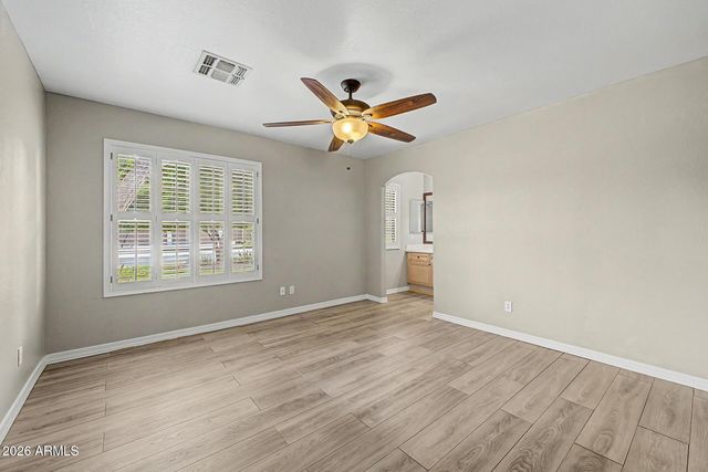 4206 E FOUNTAIN Street, Mesa, AZ 85205