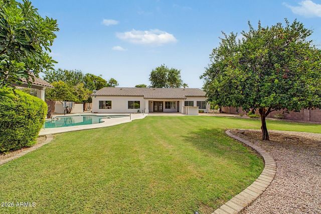 4206 E FOUNTAIN Street, Mesa, AZ 85205
