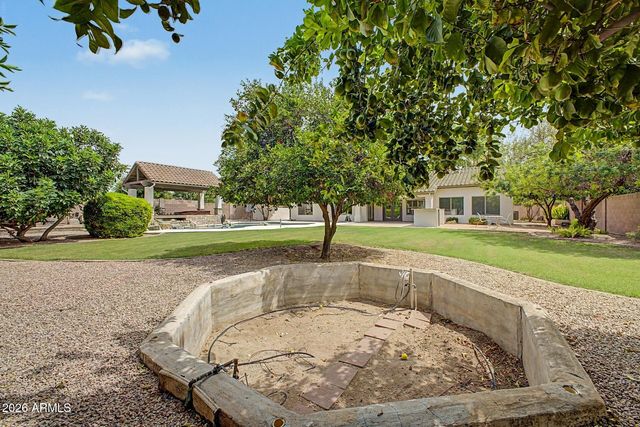 4206 E FOUNTAIN Street, Mesa, AZ 85205
