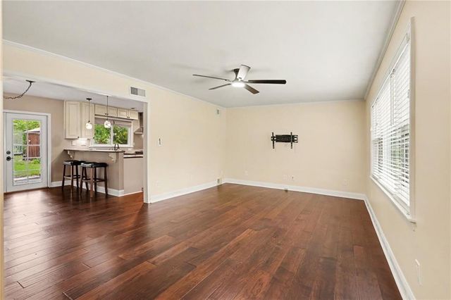 7540 Rainbow Drive, Prairie Village, KS 66208