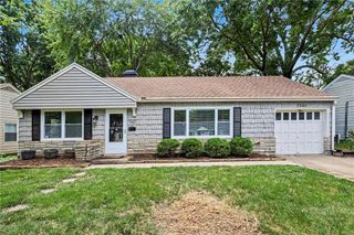 7540 Rainbow Drive, Prairie Village, KS 66208