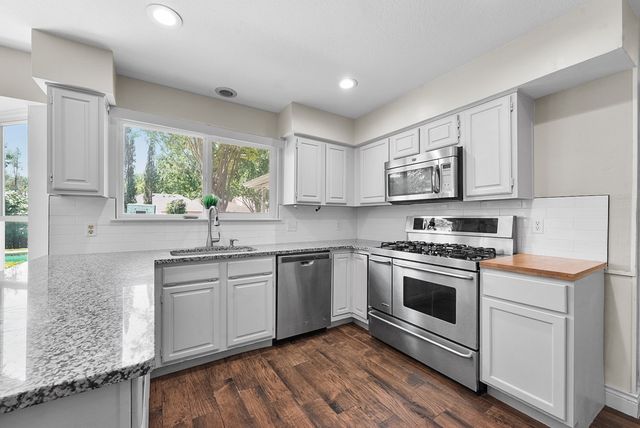 4138 Mapleridge Drive, Grapevine, TX 76051