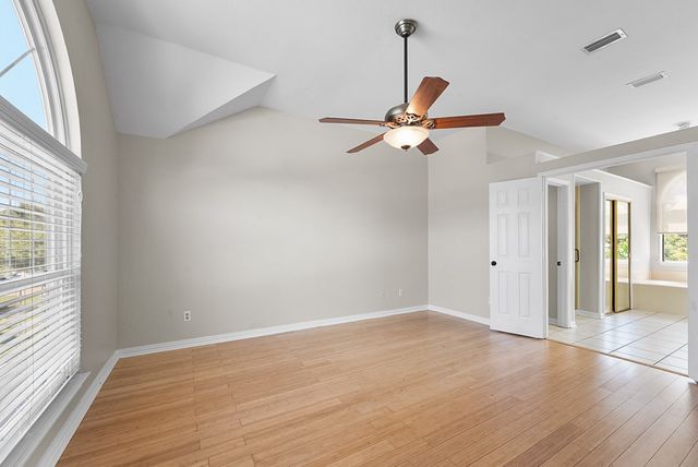 4138 Mapleridge Drive, Grapevine, TX 76051