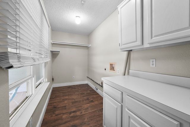 4138 Mapleridge Drive, Grapevine, TX 76051