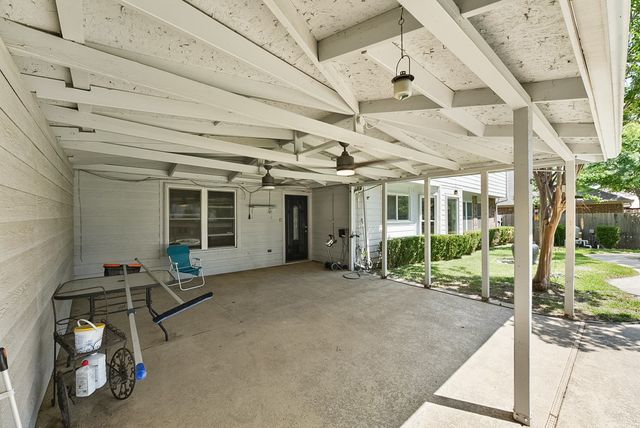4138 Mapleridge Drive, Grapevine, TX 76051