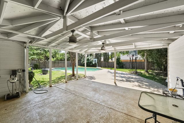 4138 Mapleridge Drive, Grapevine, TX 76051