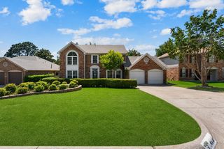 4138 Mapleridge Drive, Grapevine, TX 76051