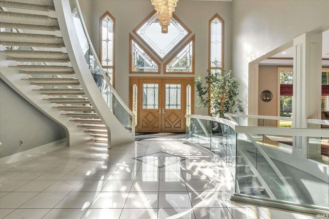 21533 Golden Maple Court, South Bend, IN 46628