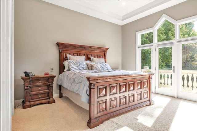 21533 Golden Maple Court, South Bend, IN 46628