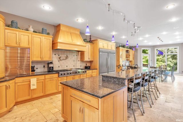 21533 Golden Maple Court, South Bend, IN 46628