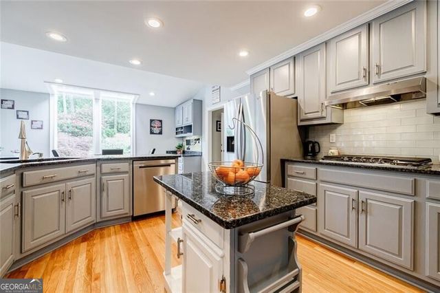 3389 Robinson Farms Trace NE, Marietta, GA 30068