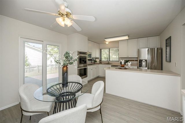 1538 Woodroyal West Drive, Chesterfield, MO 63017