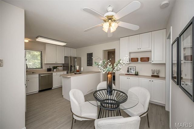 1538 Woodroyal West Drive, Chesterfield, MO 63017