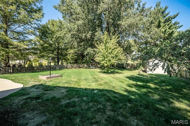 1538 Woodroyal West Drive, Chesterfield, MO 63017