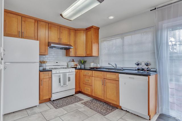 35 Marla Dr, American Canyon, CA 94503