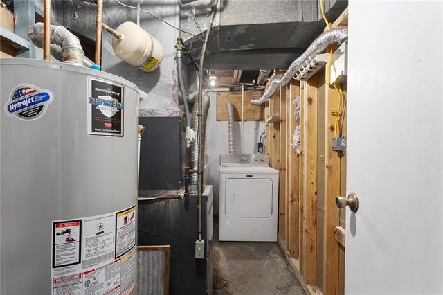 16525 E 35th St Court S, Independence, MO 64055