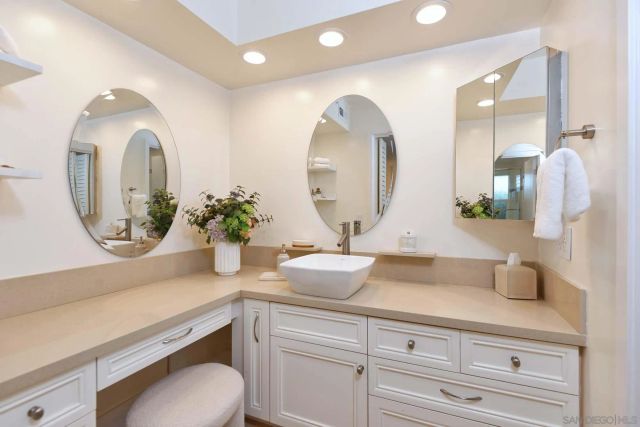 2207 Caminito Cabala, La Jolla, CA 92037