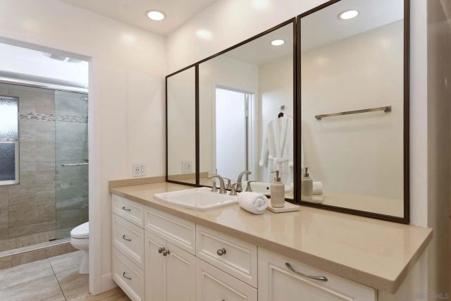 2207 Caminito Cabala, La Jolla, CA 92037