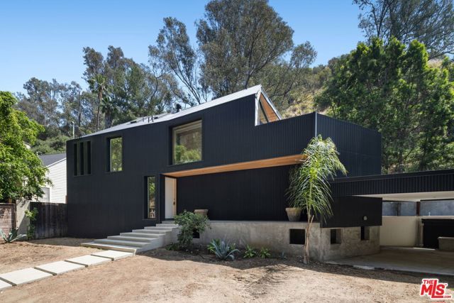 1956 Laurel Canyon Road, Los Angeles, CA 90046