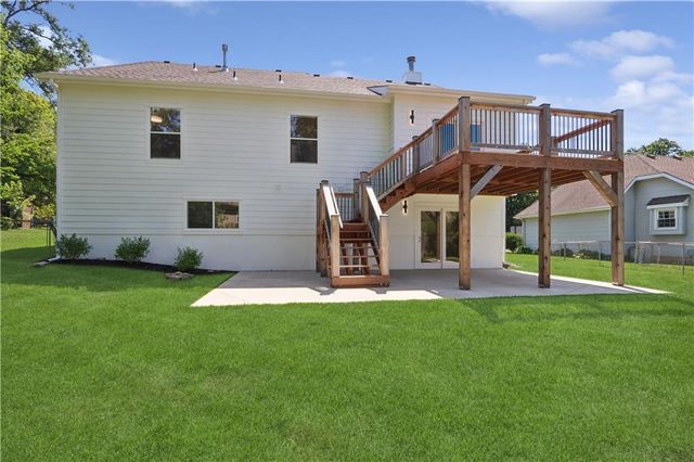 8710 Lamar Avenue, Overland Park, KS 66207