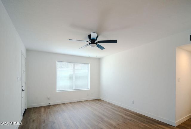 5712 N 68TH Drive, Glendale, AZ 85303