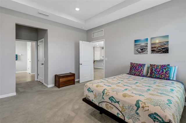 5625 SOFT SKIES DRIVE, Sarasota, FL 34238