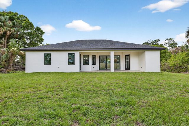 5602 Tangelo Drive, Fort Pierce, FL 34982