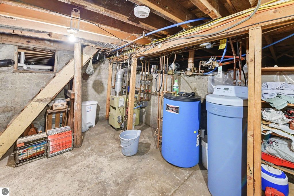 Image 24 of property listing at 111 W Forest Home Avenue, Bellaire, MI 49615