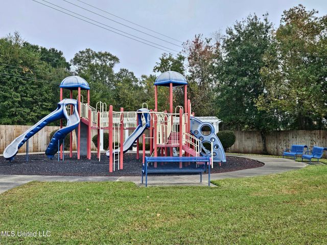 2252 Beach Drive, 701, Gulfport, MS 39507