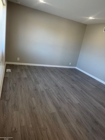 26653 Hill Avenue, Warren, MI 48091