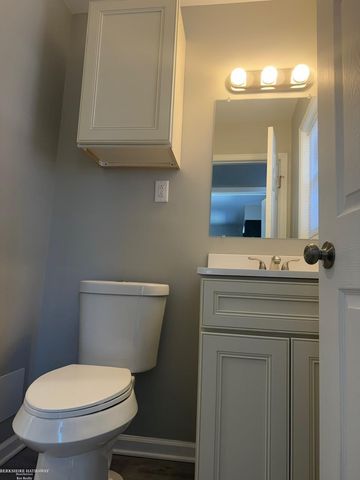 26653 Hill Avenue, Warren, MI 48091