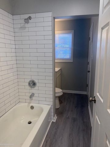 26653 Hill Avenue, Warren, MI 48091