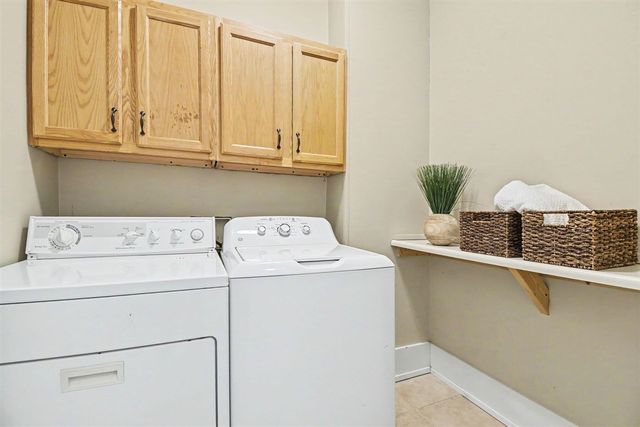 327 Henry Avenue, Grand Rapids, MI 49503
