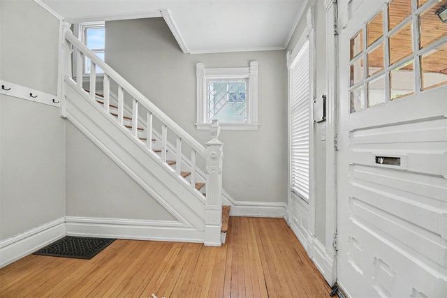 327 Henry Avenue, Grand Rapids, MI 49503