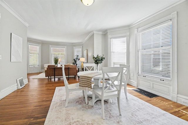 327 Henry Avenue, Grand Rapids, MI 49503