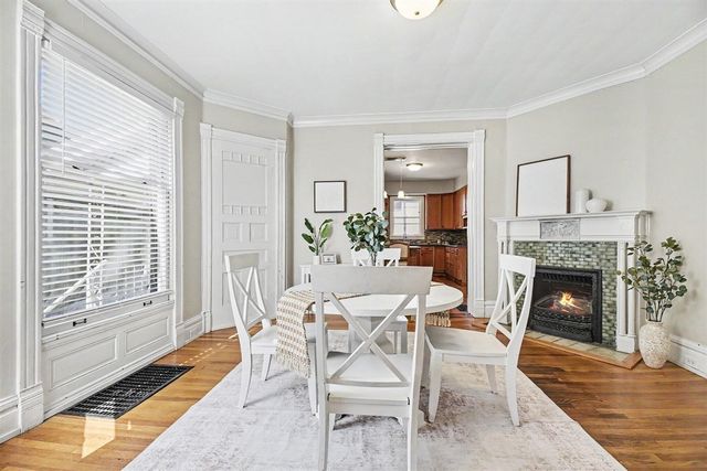 327 Henry Avenue, Grand Rapids, MI 49503