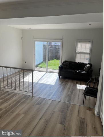 1112 CASTLEHAVEN CT, Capitol Heights, MD 20743