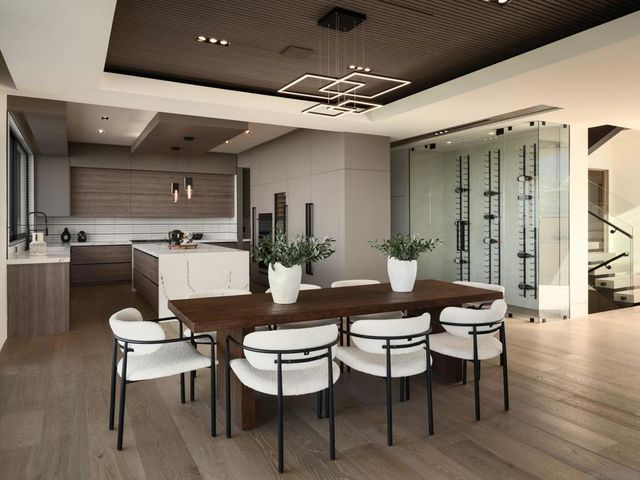 6627 Muirlands Dr, La Jolla, CA 92037